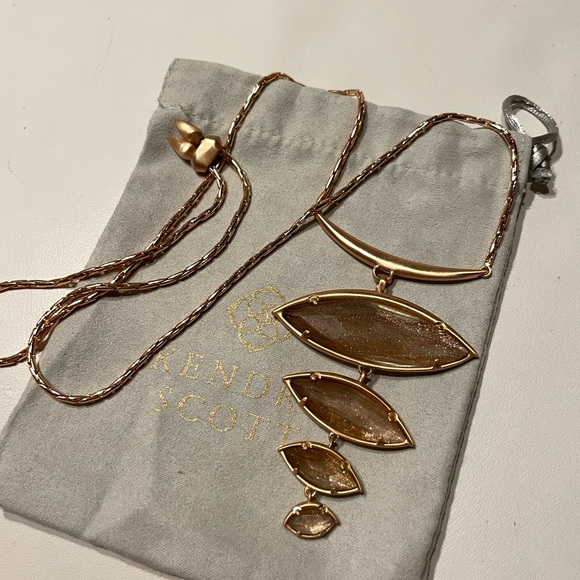Kendra Scott Jewelry - Kendra Scott Rose Gold Morris Necklace